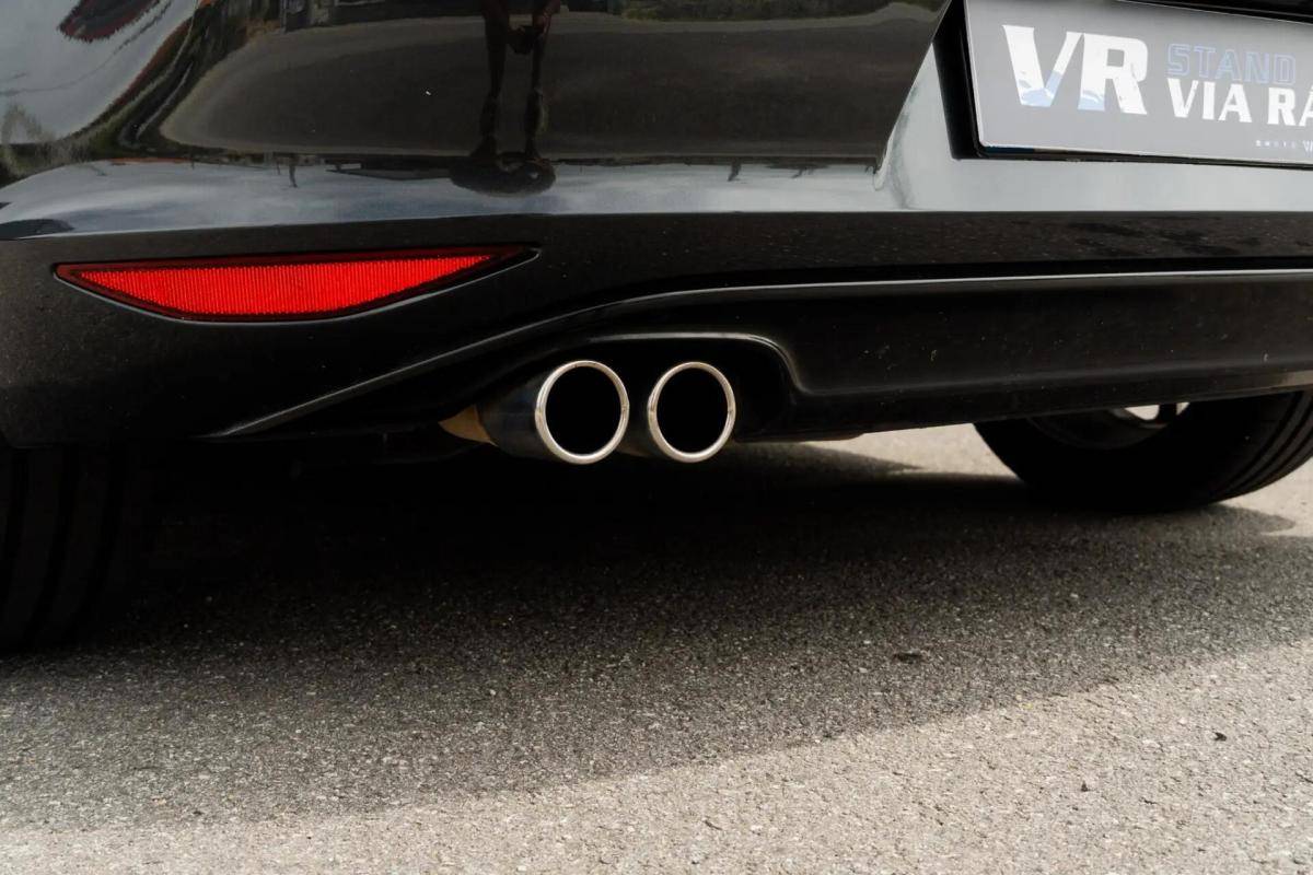 volkswagen-golf-2016-diesel-1968cc