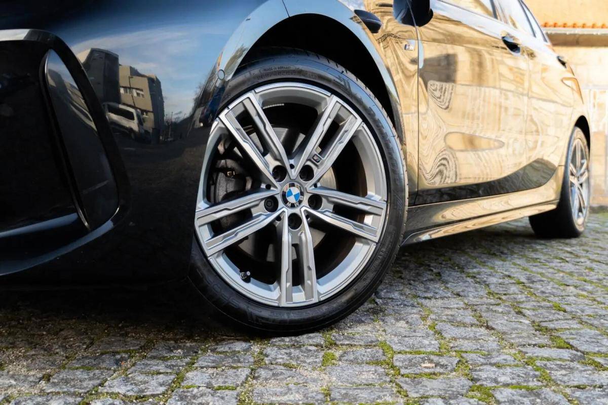 bmw-serie-1-2024-diesel-1496cc