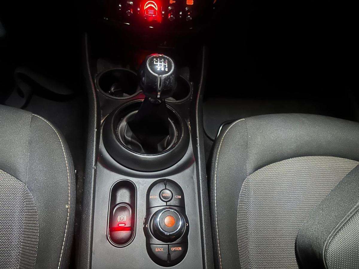 mini-clubman-2018-diesel-1496cc