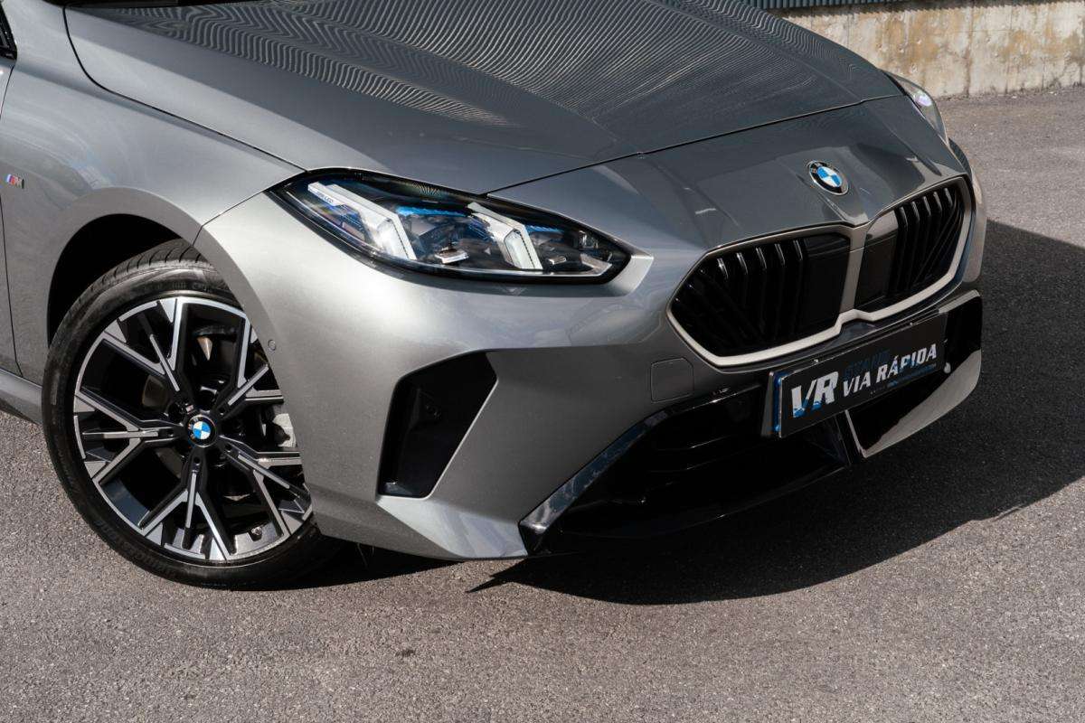 bmw-serie-1-2025-gasolina-1499cc