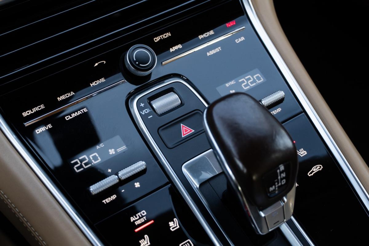 porsche-panamera-2017-diesel-3956cc