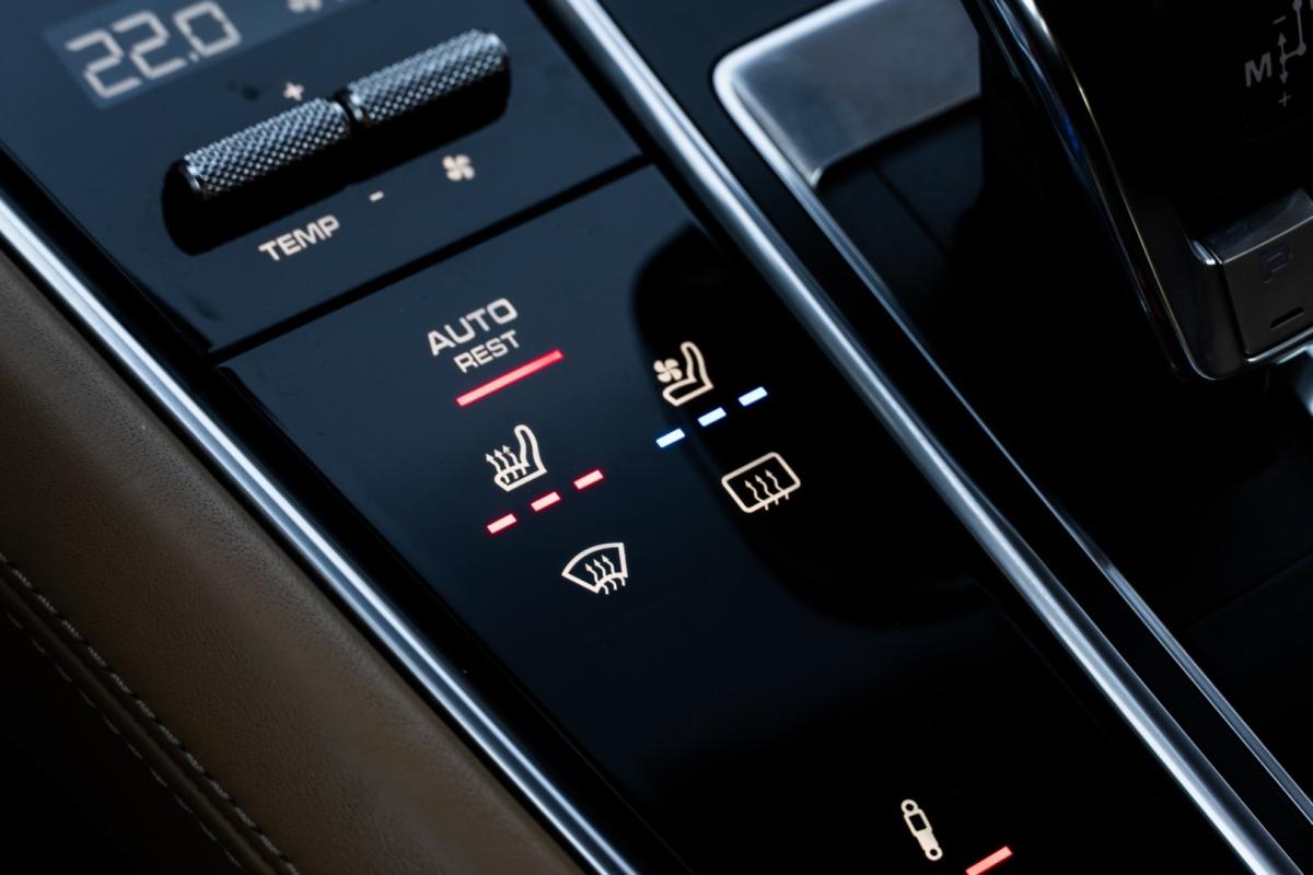 porsche-panamera-2017-diesel-3956cc