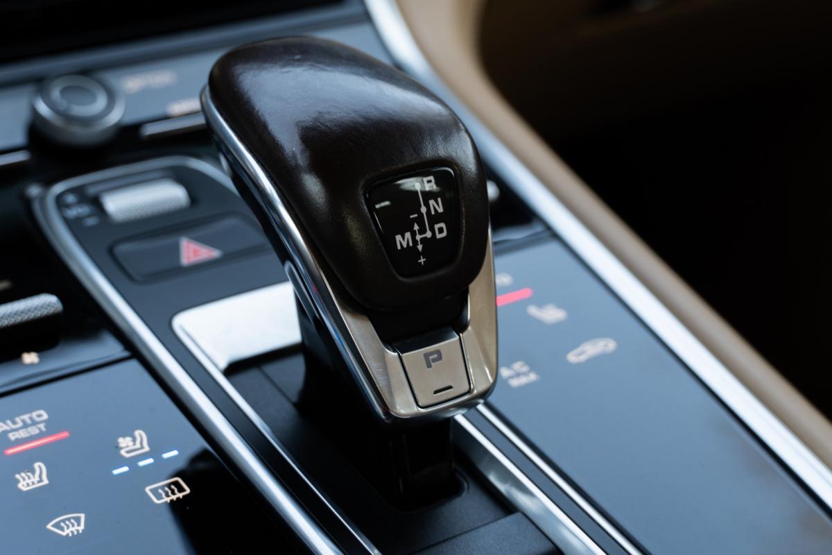 porsche-panamera-2017-diesel-3956cc