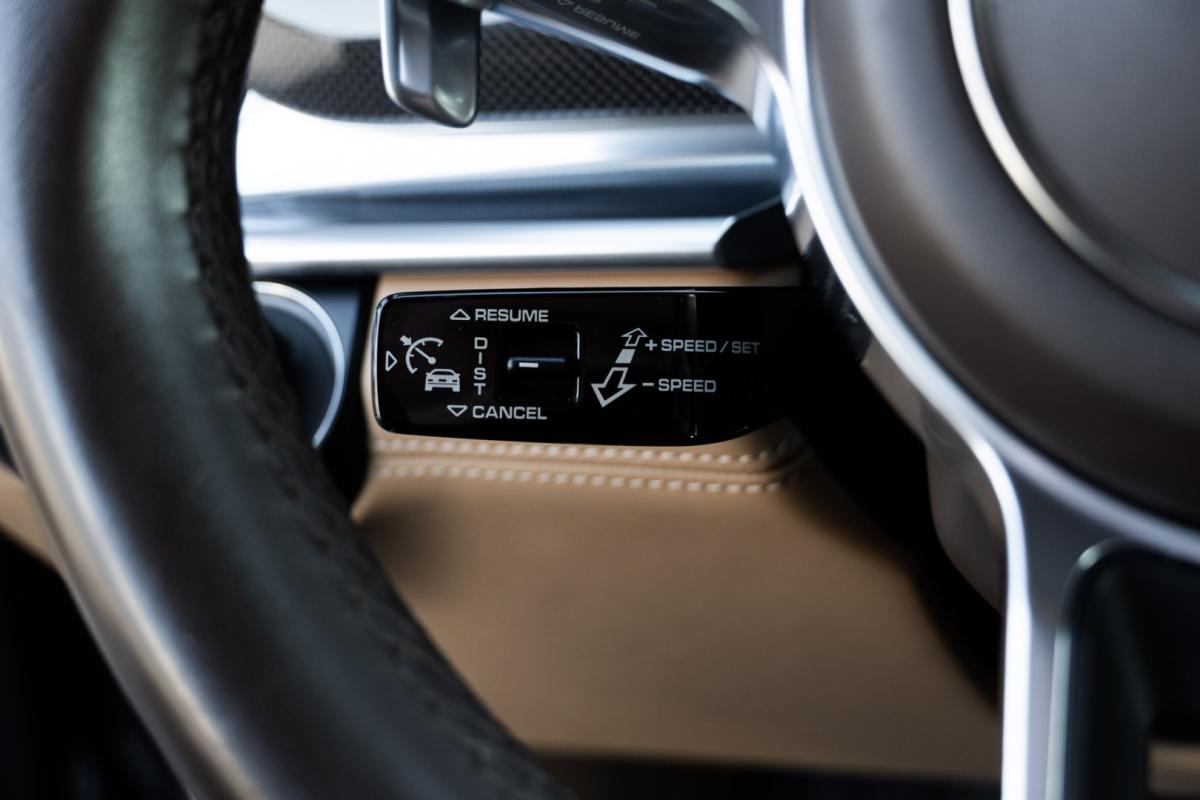 porsche-panamera-2017-diesel-3956cc