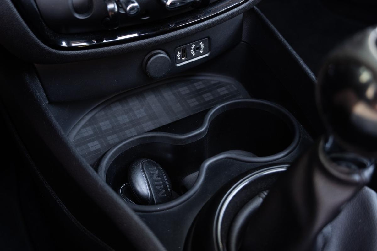 mini-clubman-2016-diesel-1496cc