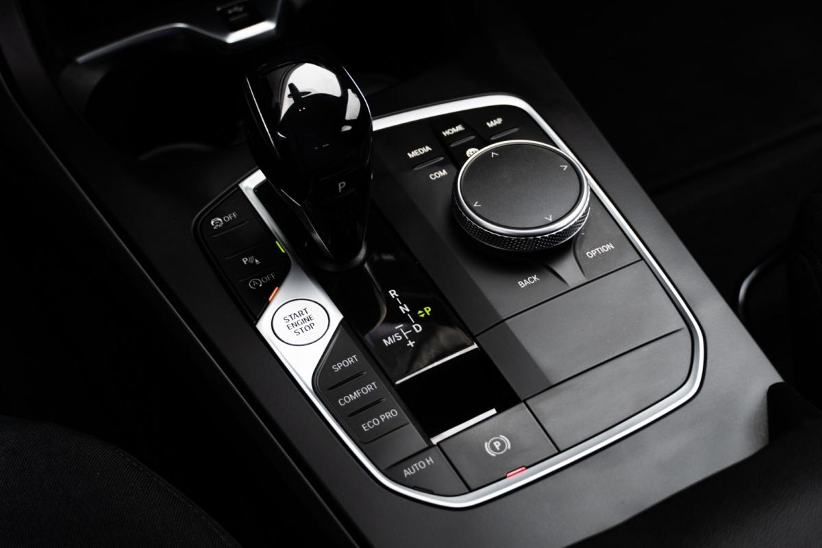 bmw-serie-1-2021-diesel-1496cc