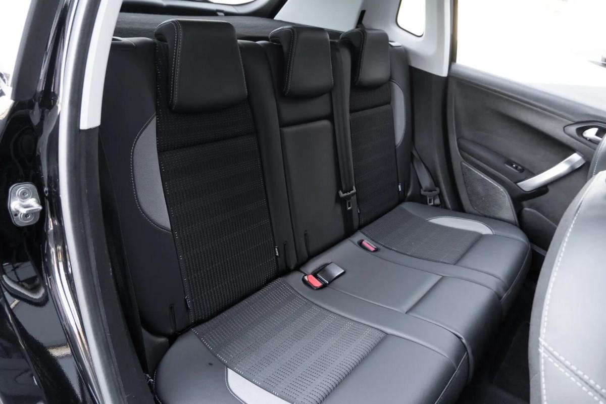 peugeot-2008-2019-gasolina-1199cc