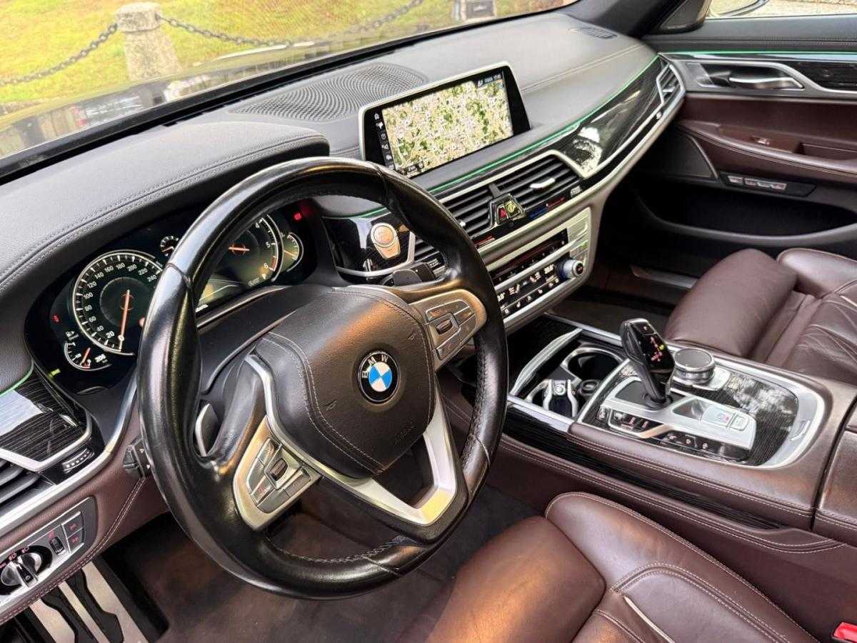 bmw-serie-7-2017-diesel-2993cc