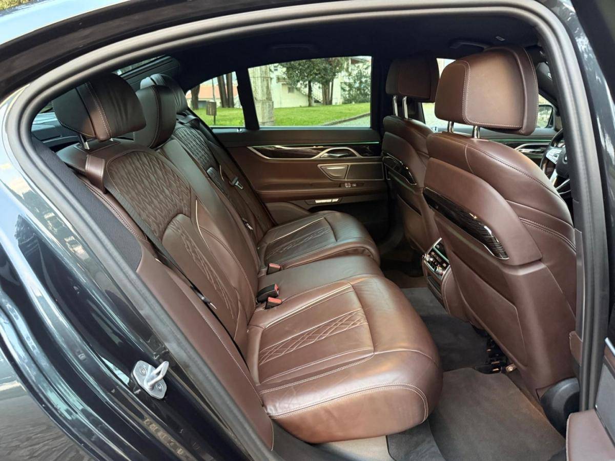 bmw-serie-7-2017-diesel-2993cc