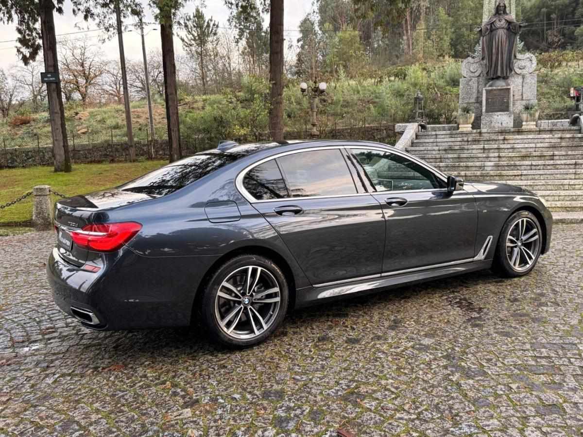bmw-serie-7-2017-diesel-2993cc