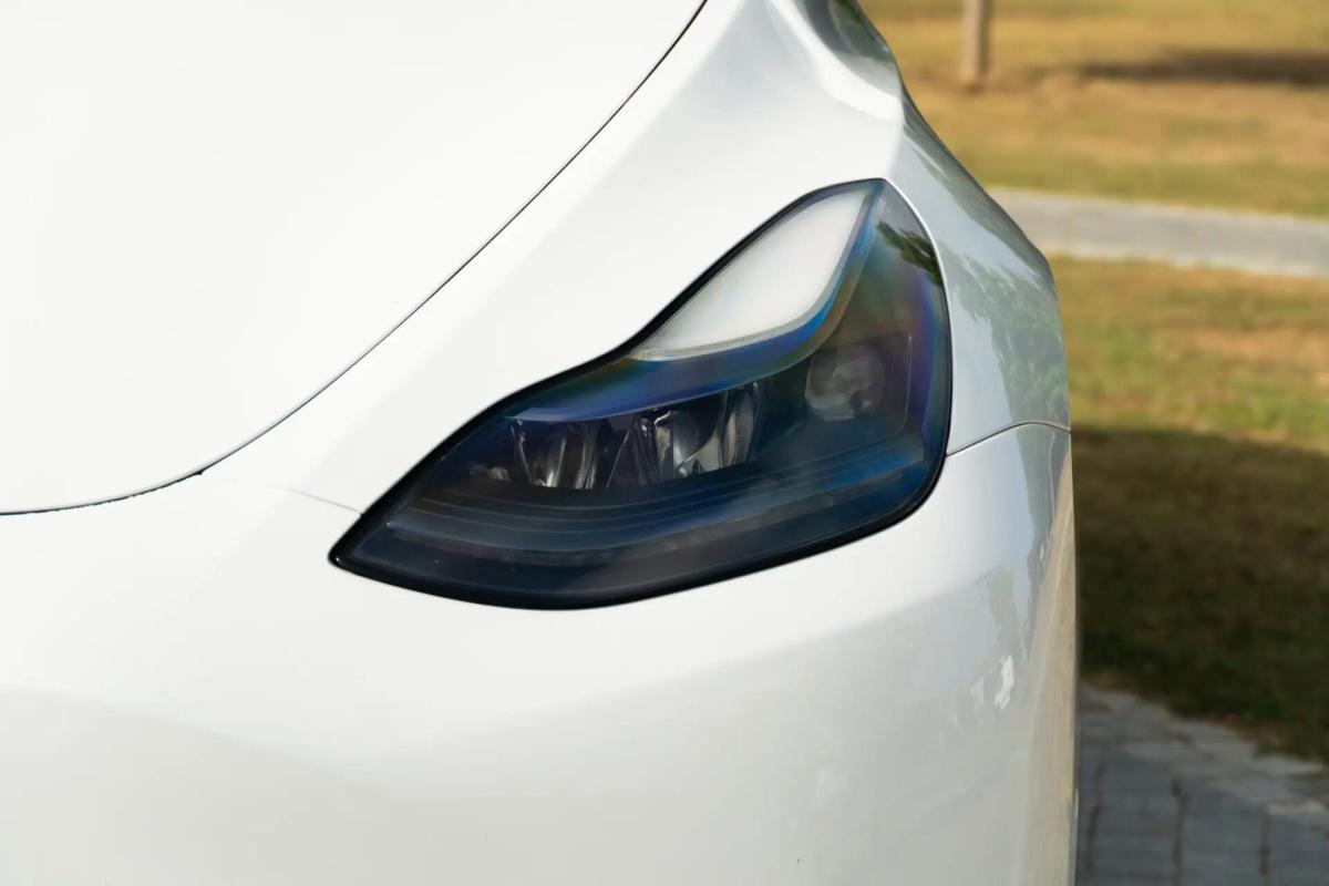 tesla-model-y-2021-eletrico-0cc