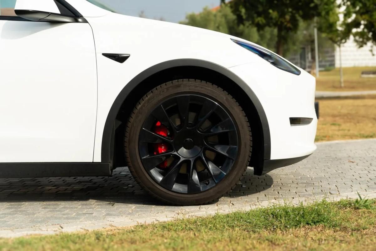 tesla-model-y-2021-eletrico-0cc