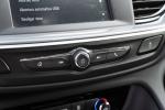 opel-insignia-sports-tourer-2019-diesel-1598cc