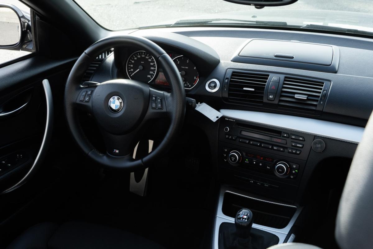 bmw-serie-1-118d-cabrio-2006-diesel-1995cc