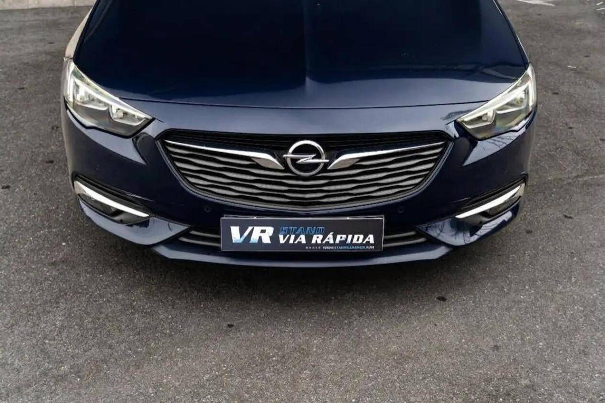 opel-insignia-sports-tourer-2019-diesel-1598cc