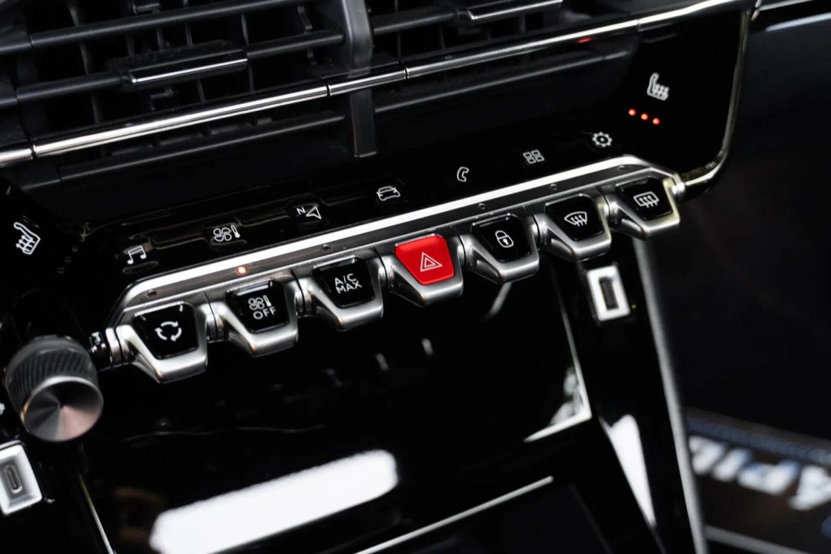 peugeot-2008-2020-gasolina-1199cc