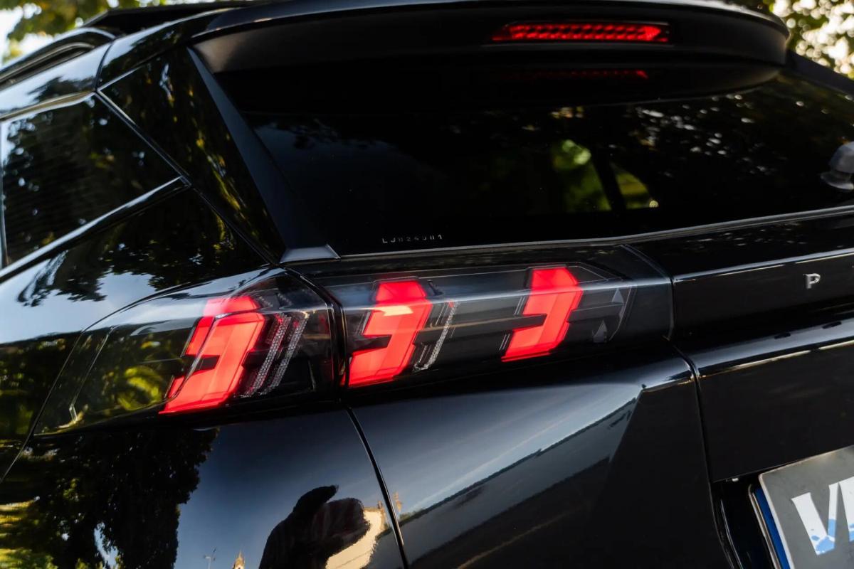 peugeot-2008-2020-gasolina-1199cc