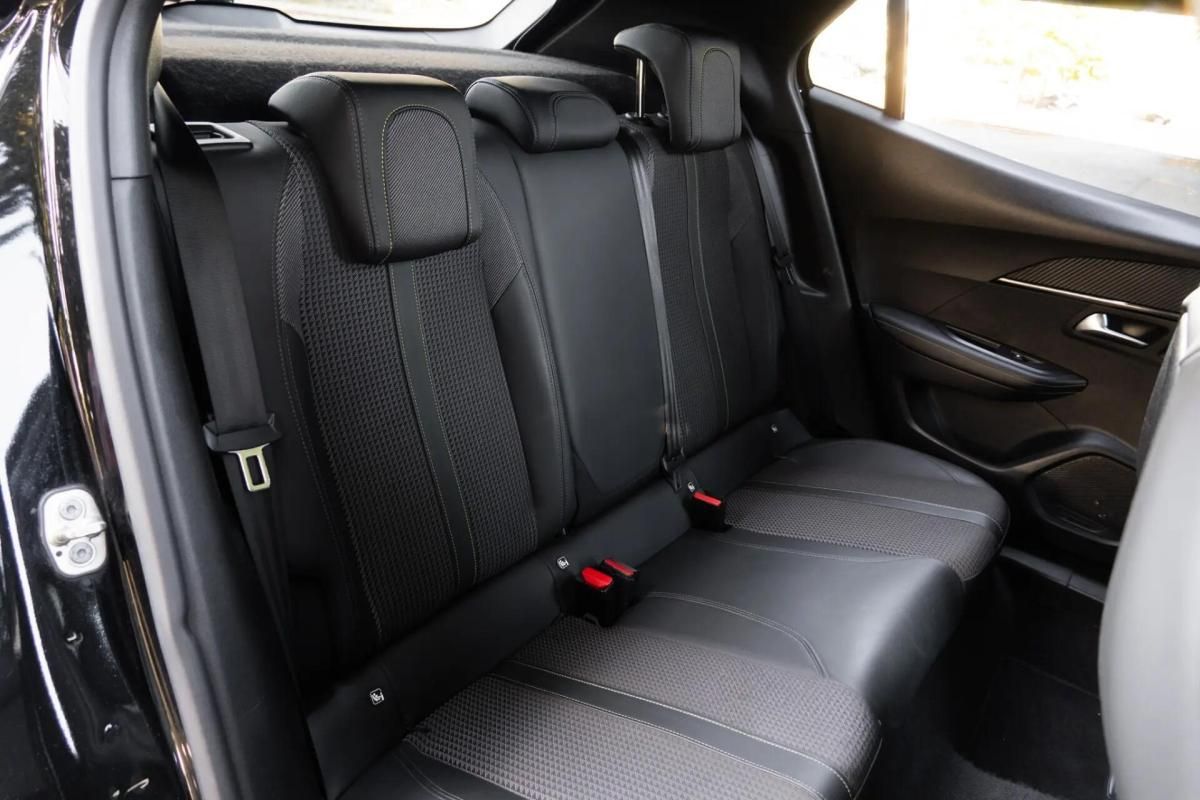 peugeot-2008-2020-gasolina-1199cc