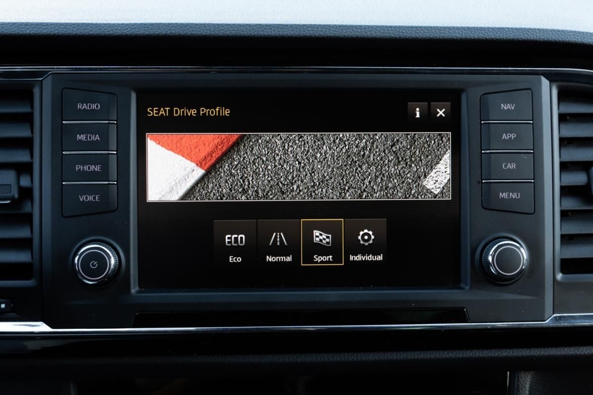 seat-ateca-2018-diesel-1598cc