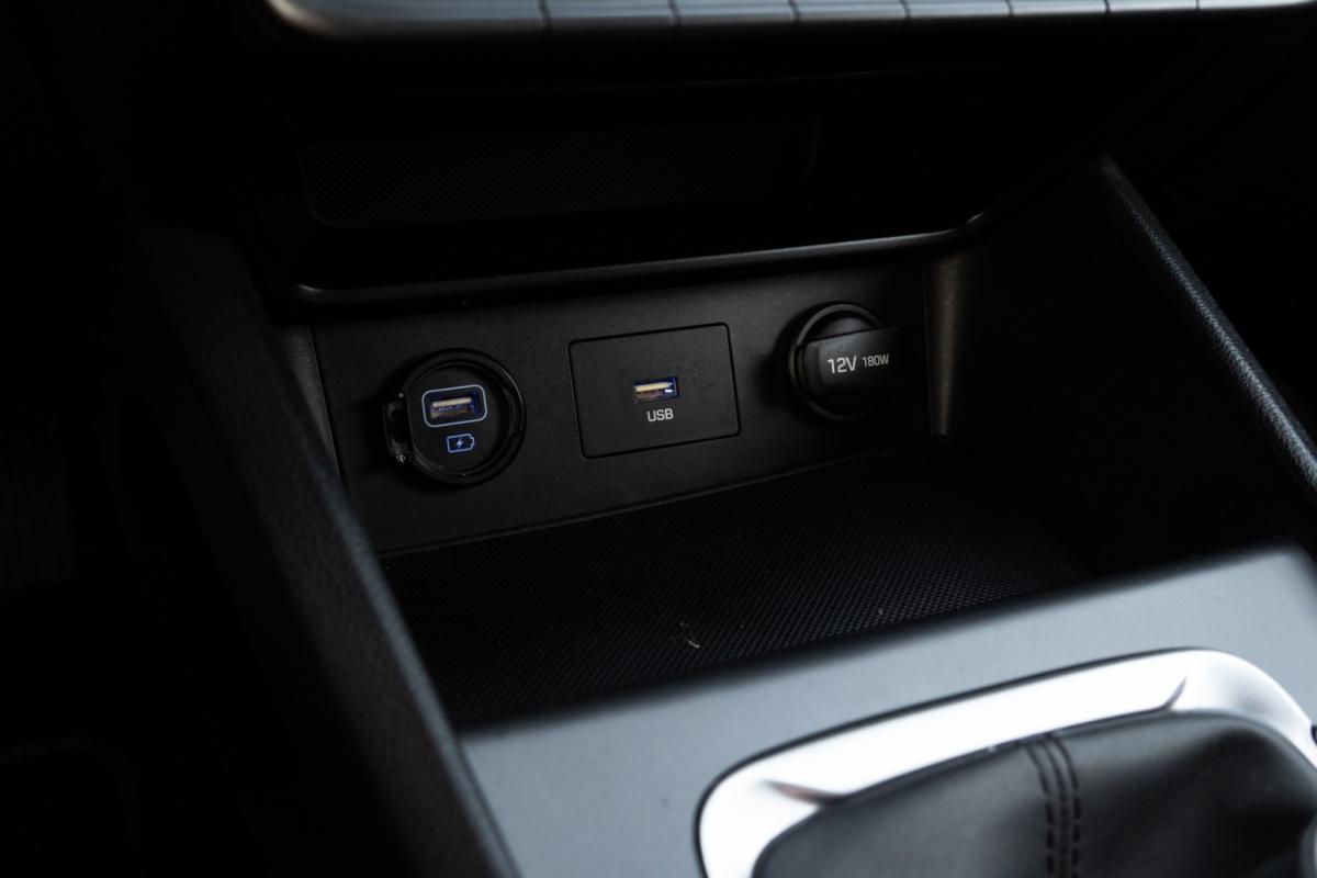 hyundai-kauai-2021-gasolina-998cc