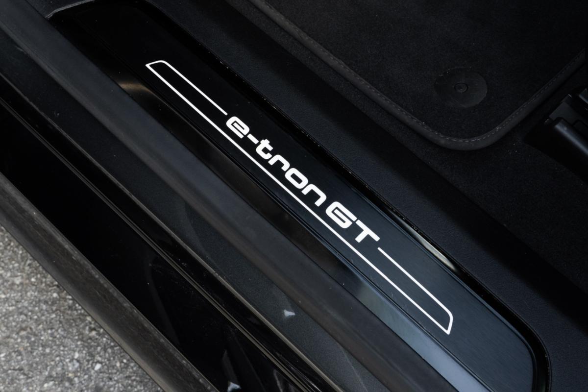 audi-e-tron-gt-2021-eletrico-0cc