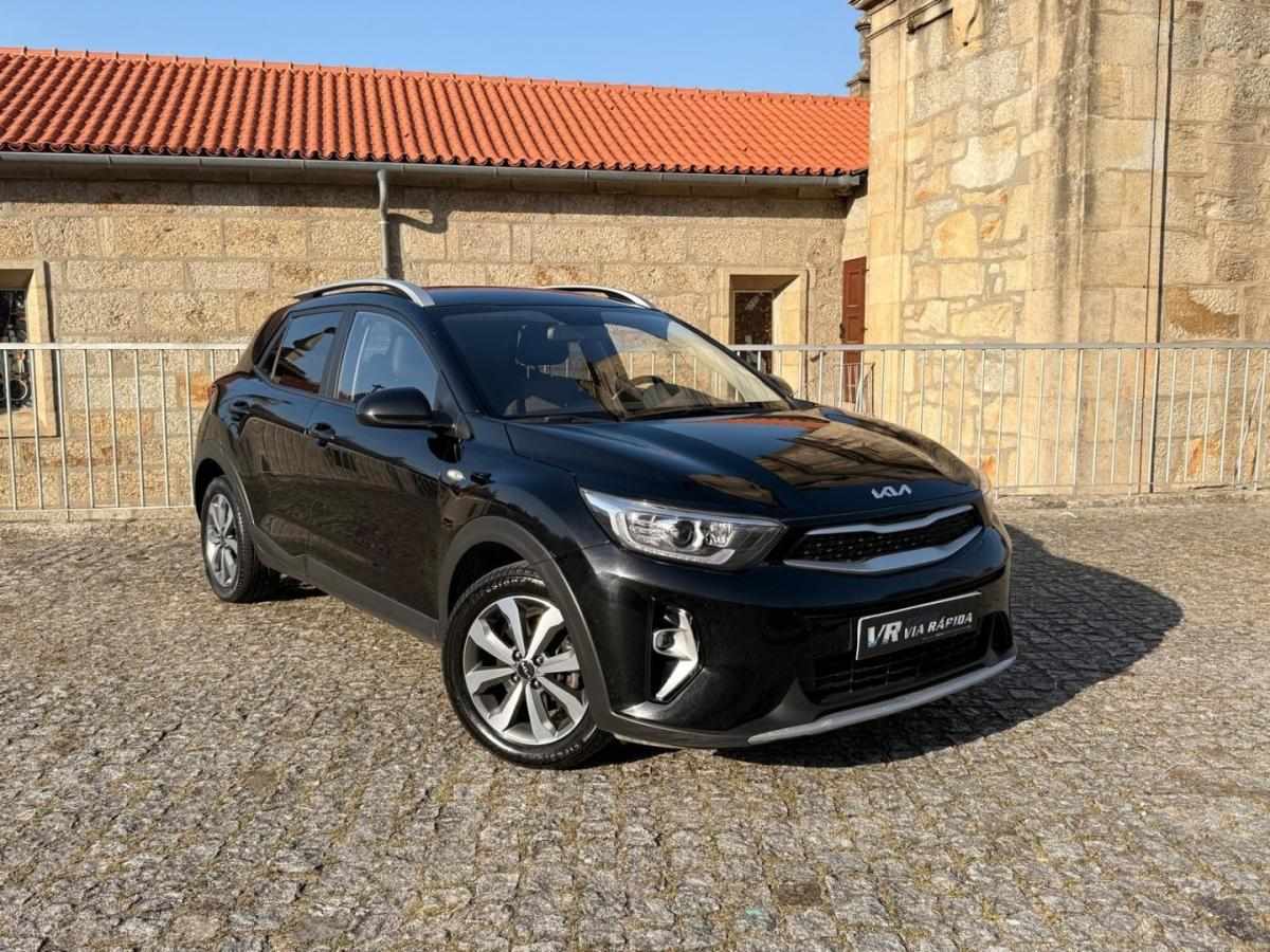 kia-stonic-2022-gasolina-1197cc