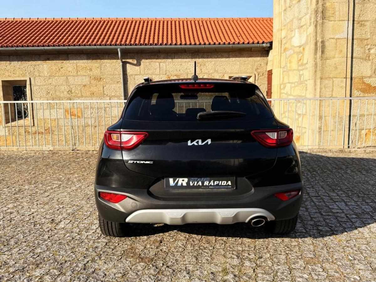 kia-stonic-2022-gasolina-1197cc