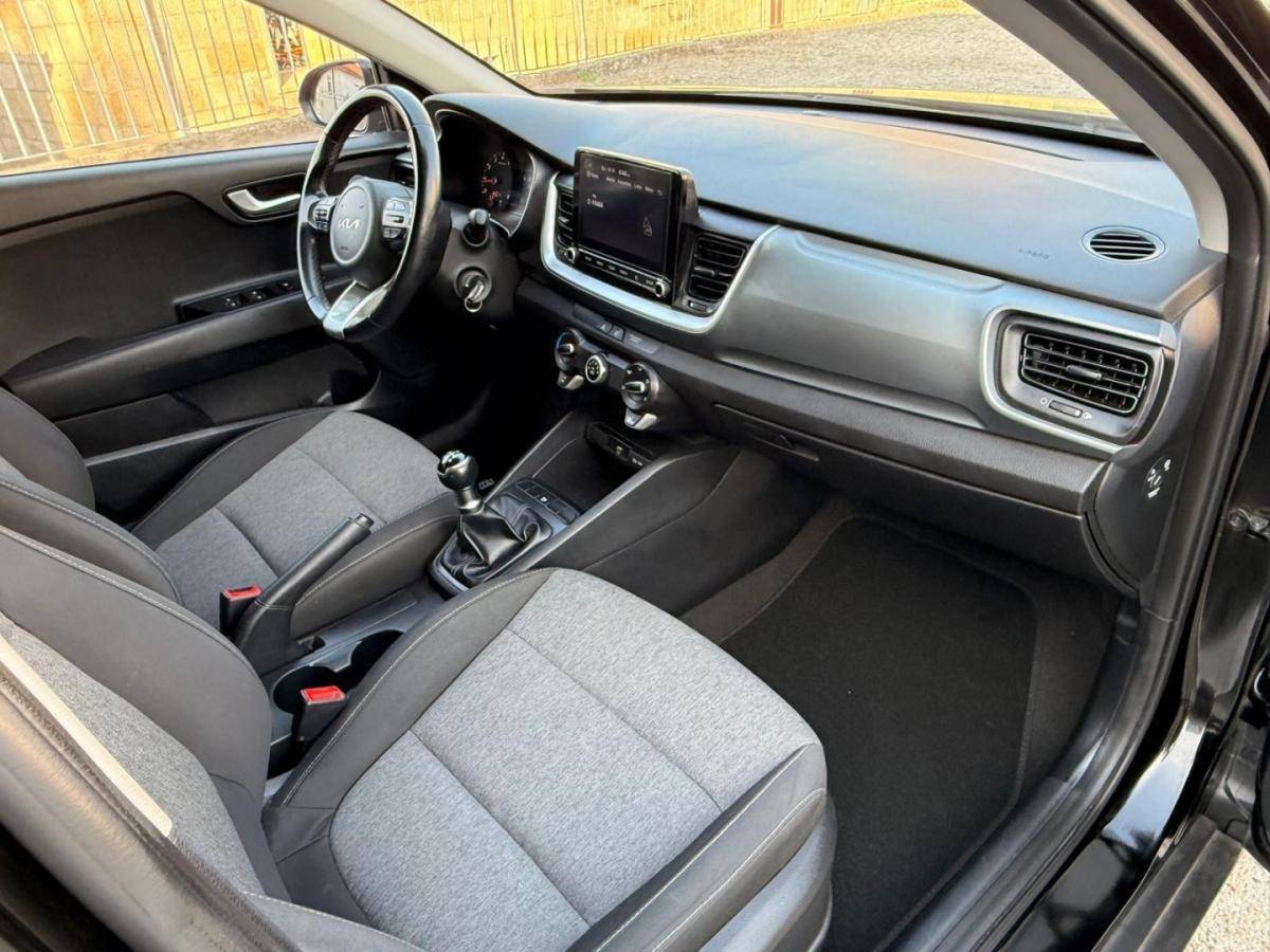 kia-stonic-2022-gasolina-1197cc