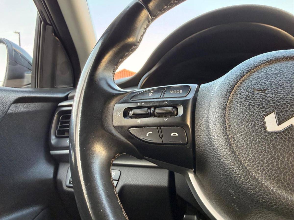 kia-stonic-2022-gasolina-1197cc