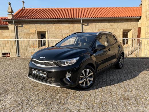 kia-stonic-2022-gasolina-1197cc