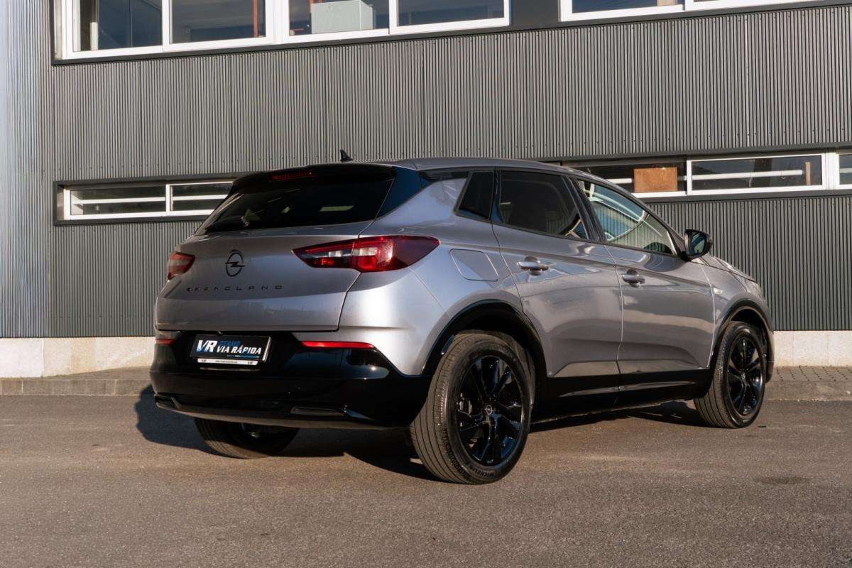 opel-grandland-2023-diesel-1499cc