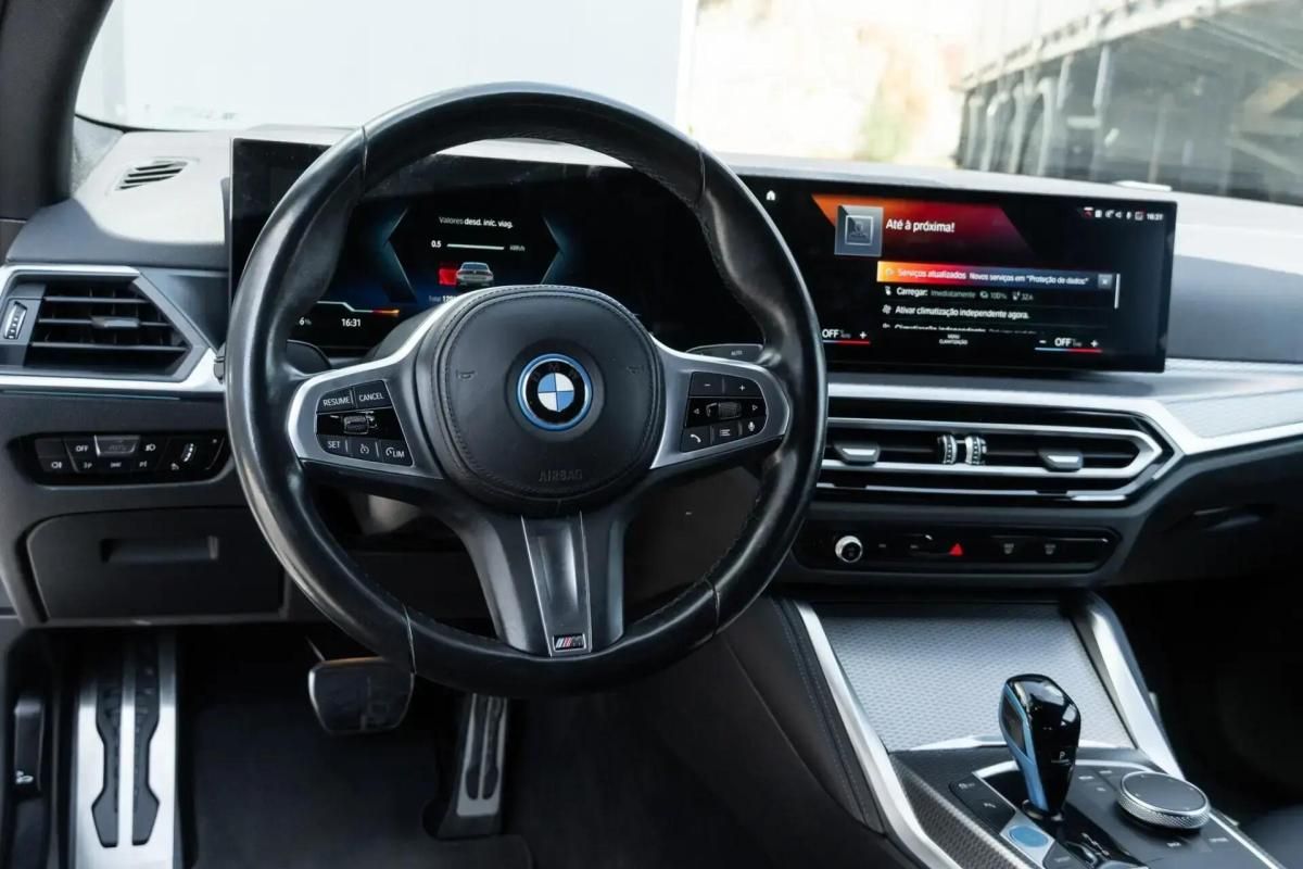 bmw-serie-i-i4-edrive40-2023-eletrico-0cc