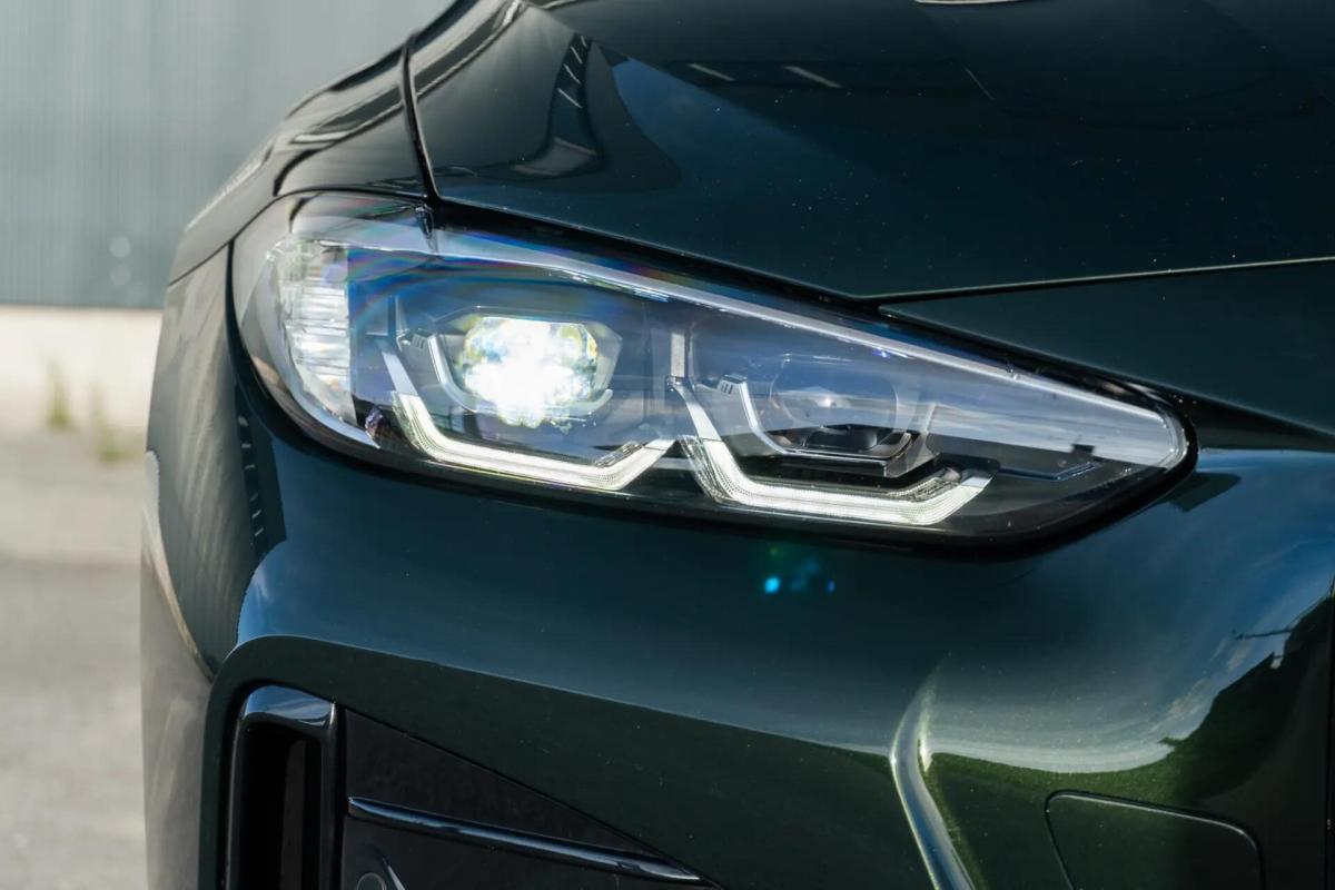 bmw-serie-i-i4-edrive40-2023-eletrico-0cc