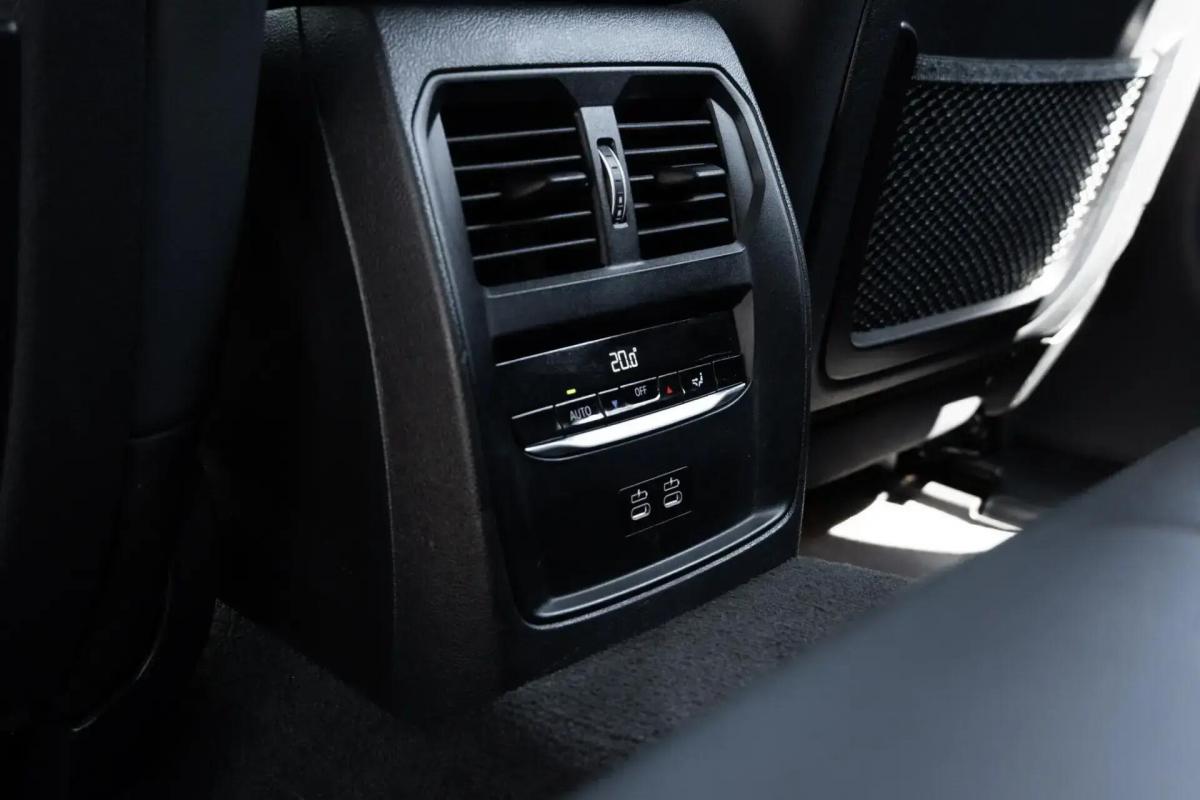 bmw-serie-i-i4-edrive40-2023-eletrico-0cc