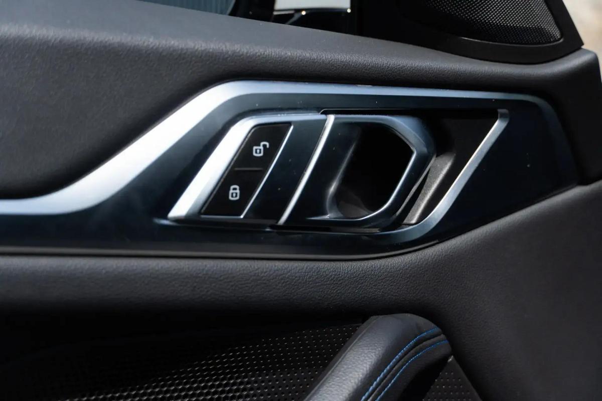 bmw-serie-i-i4-edrive40-2023-eletrico-0cc