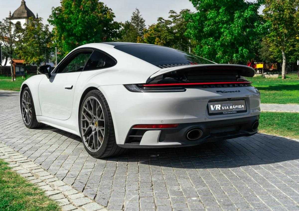 porsche-992-2021-gasolina-2981cc