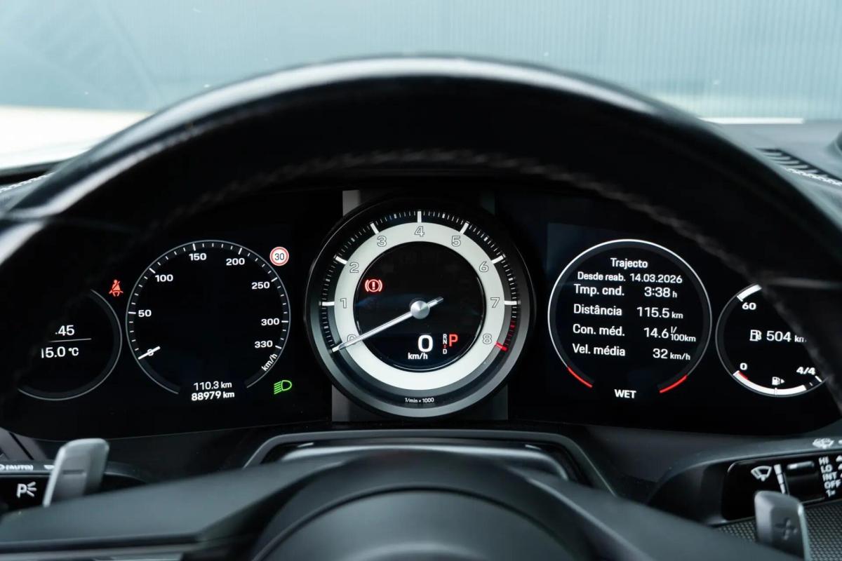 porsche-992-2021-gasolina-2981cc