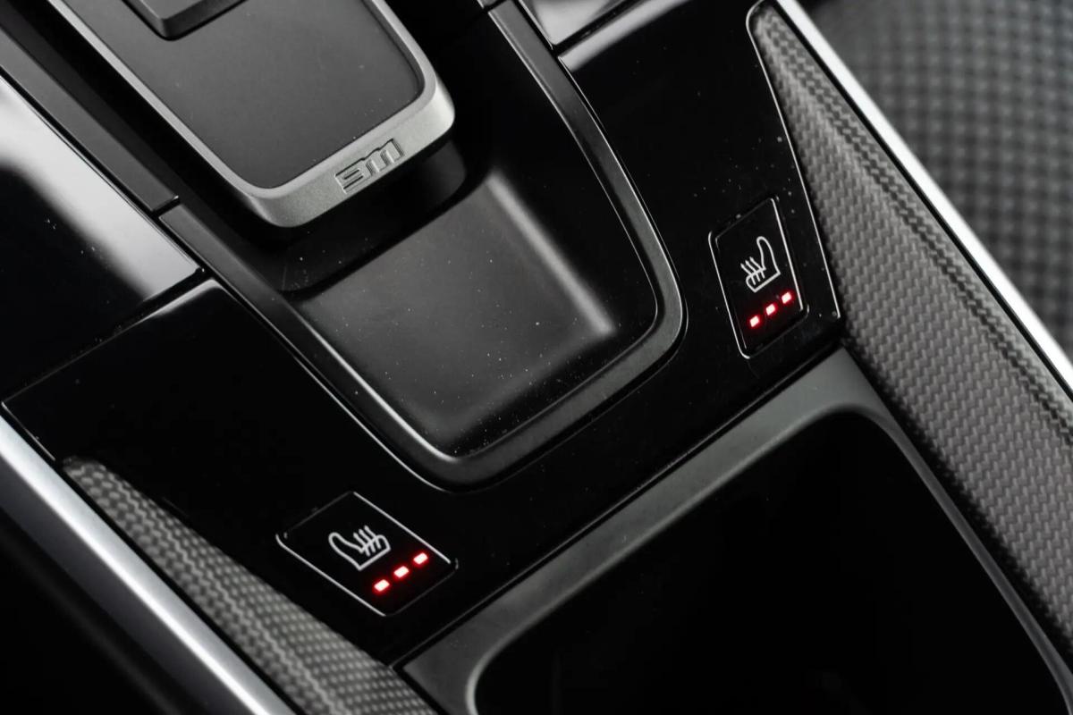 porsche-992-2021-gasolina-2981cc