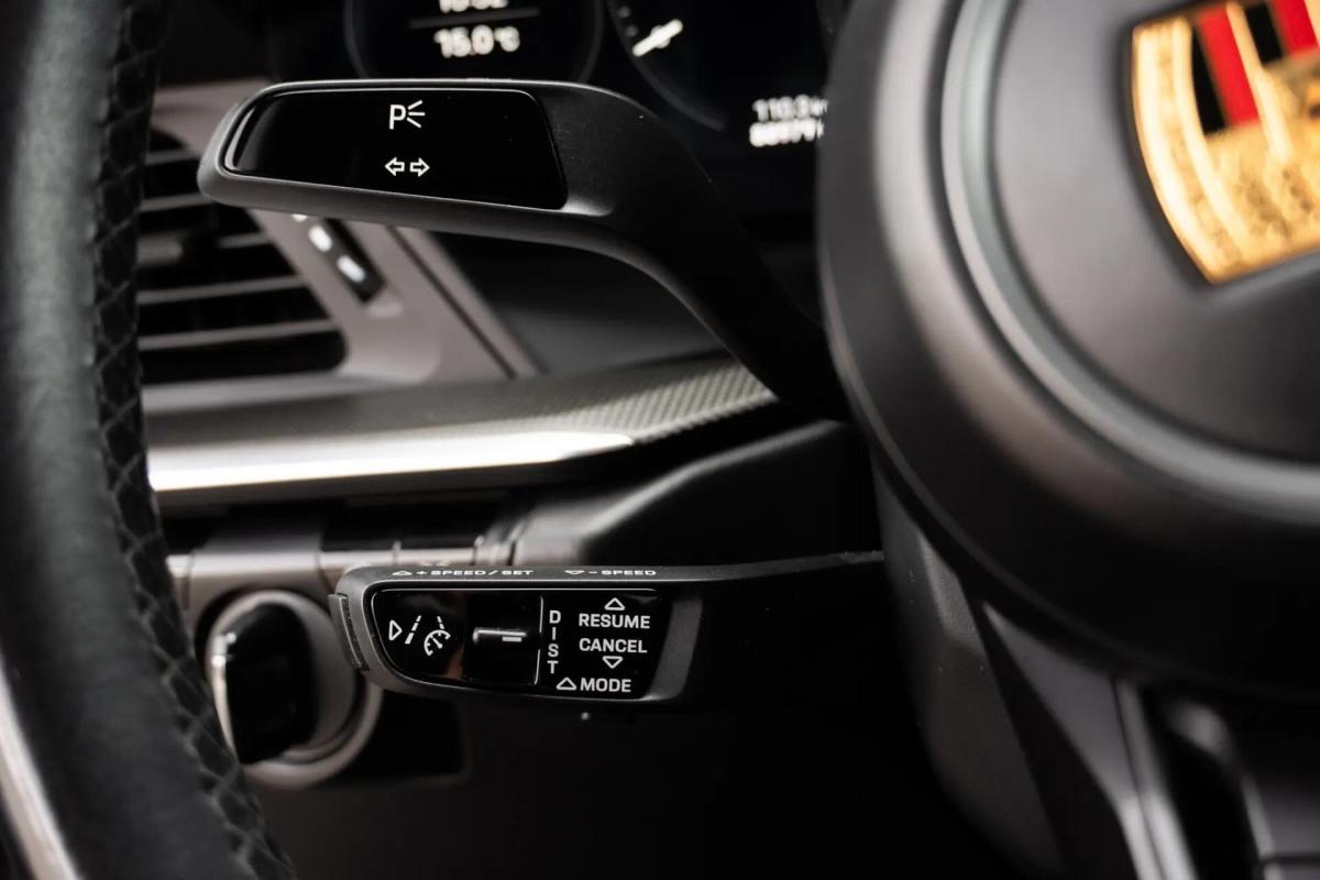 porsche-992-2021-gasolina-2981cc