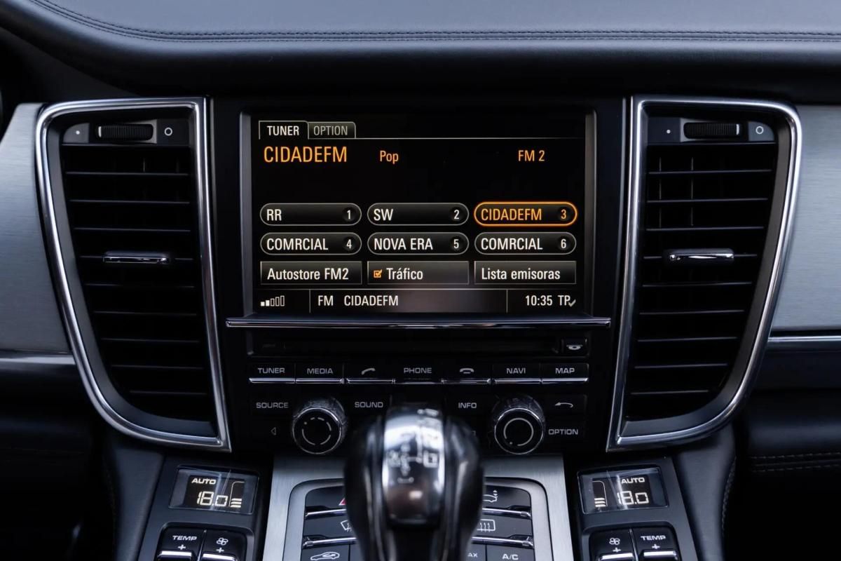 porsche-panamera-2013-hibrido-a-gasolina-2995cc