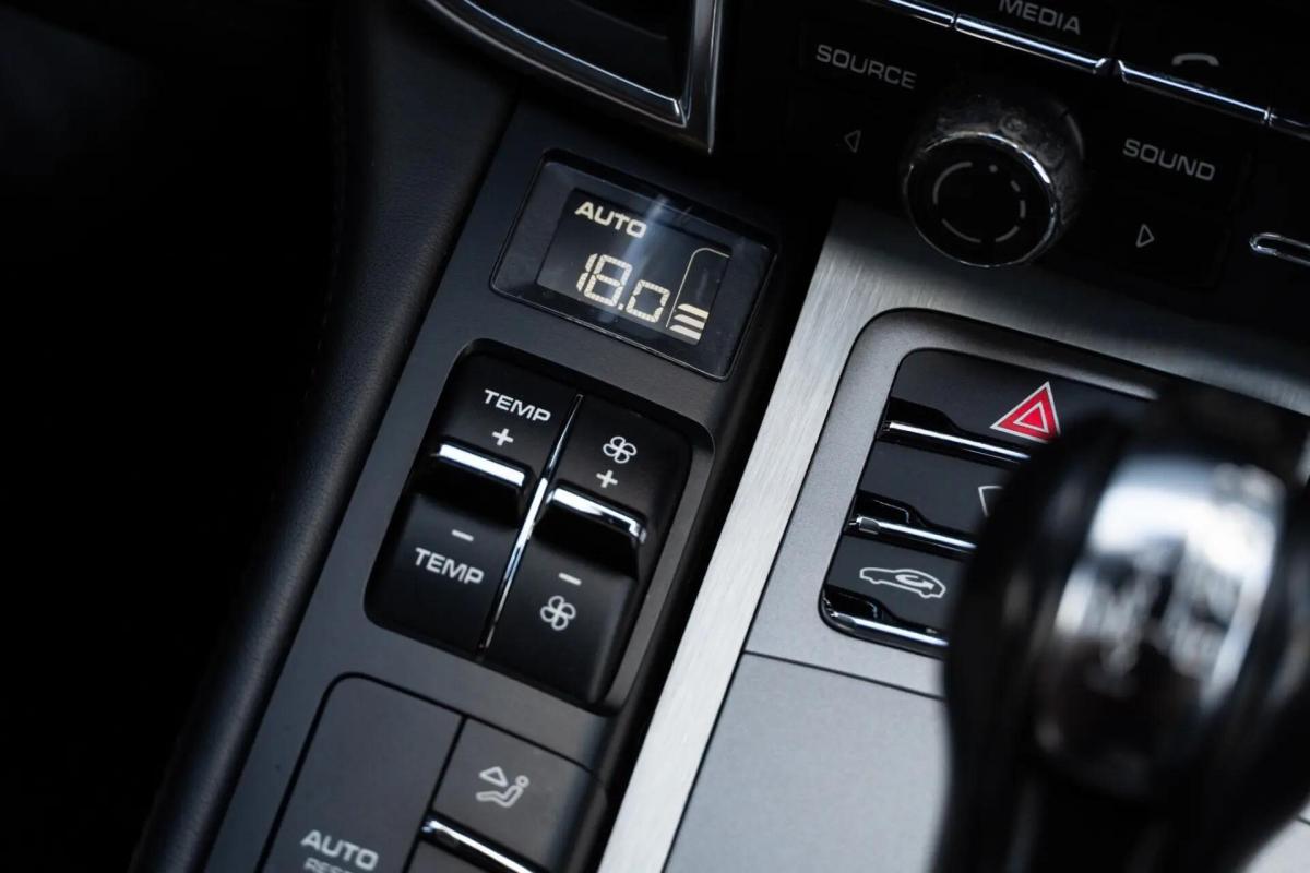 porsche-panamera-2013-hibrido-a-gasolina-2995cc