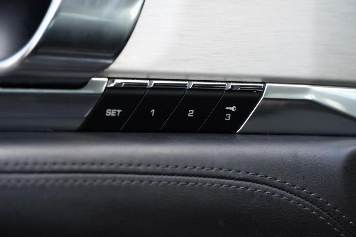 porsche-panamera-2013-hibrido-a-gasolina-2995cc
