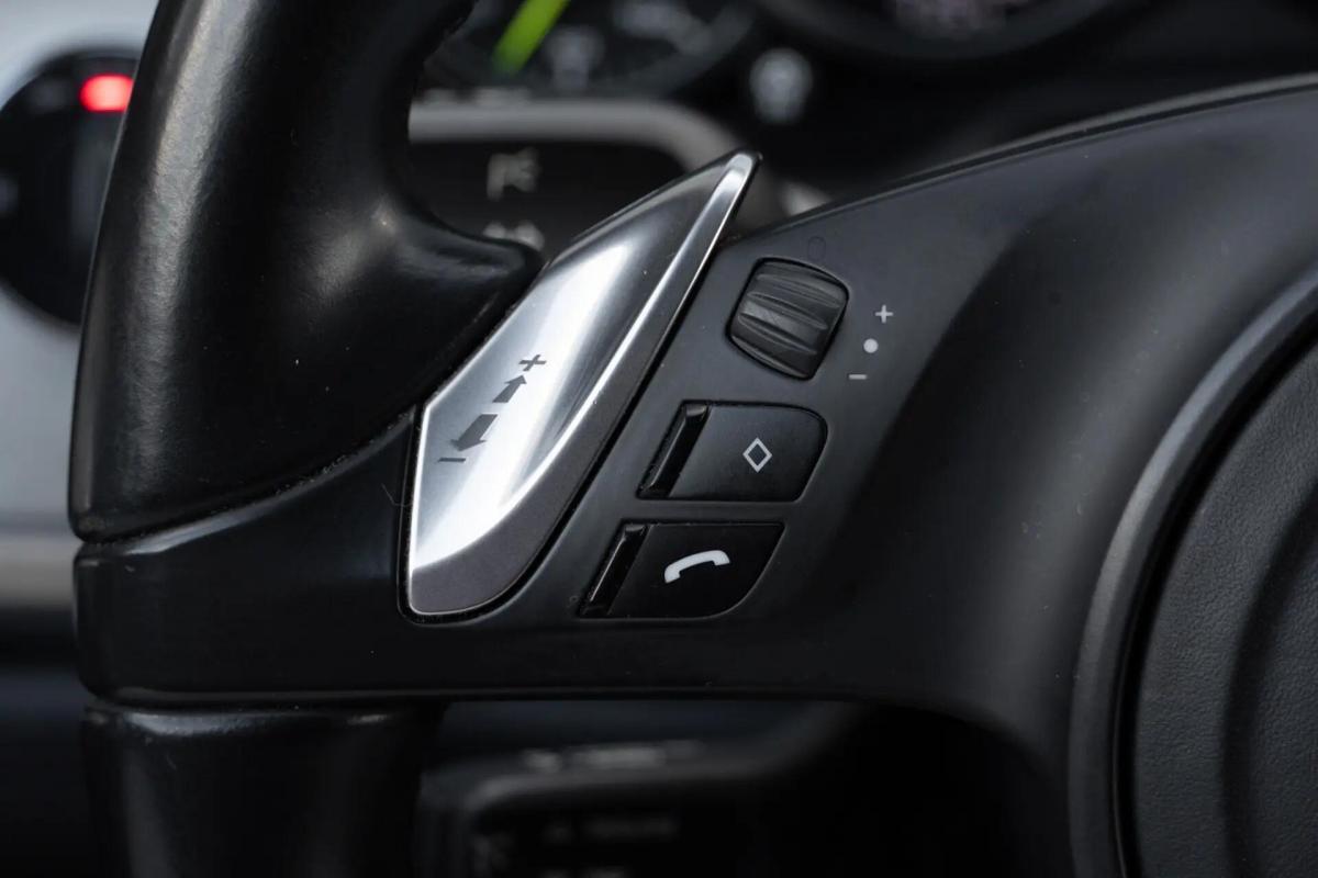 porsche-panamera-2013-hibrido-a-gasolina-2995cc