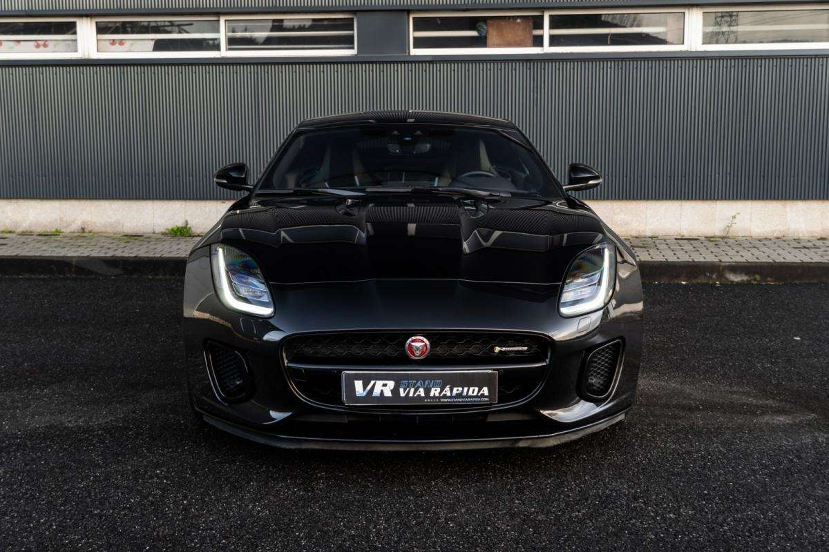 jaguar-f-type-2019-gasolina-1997cc