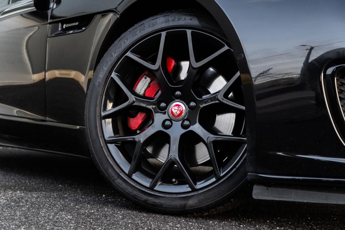jaguar-f-type-2019-gasolina-1997cc