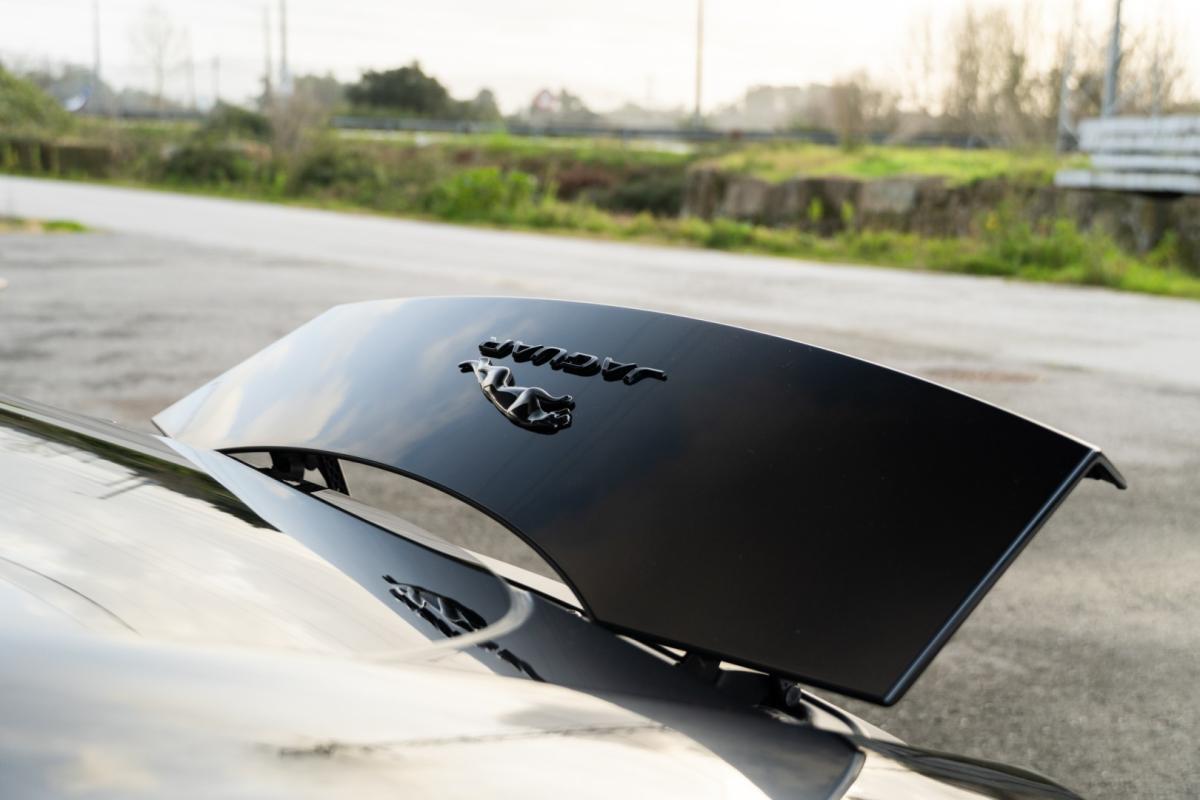 jaguar-f-type-2019-gasolina-1997cc
