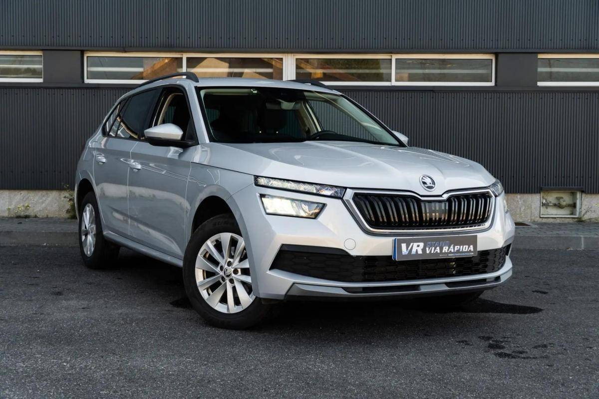 skoda-kamiq-2023-gasolina-999cc