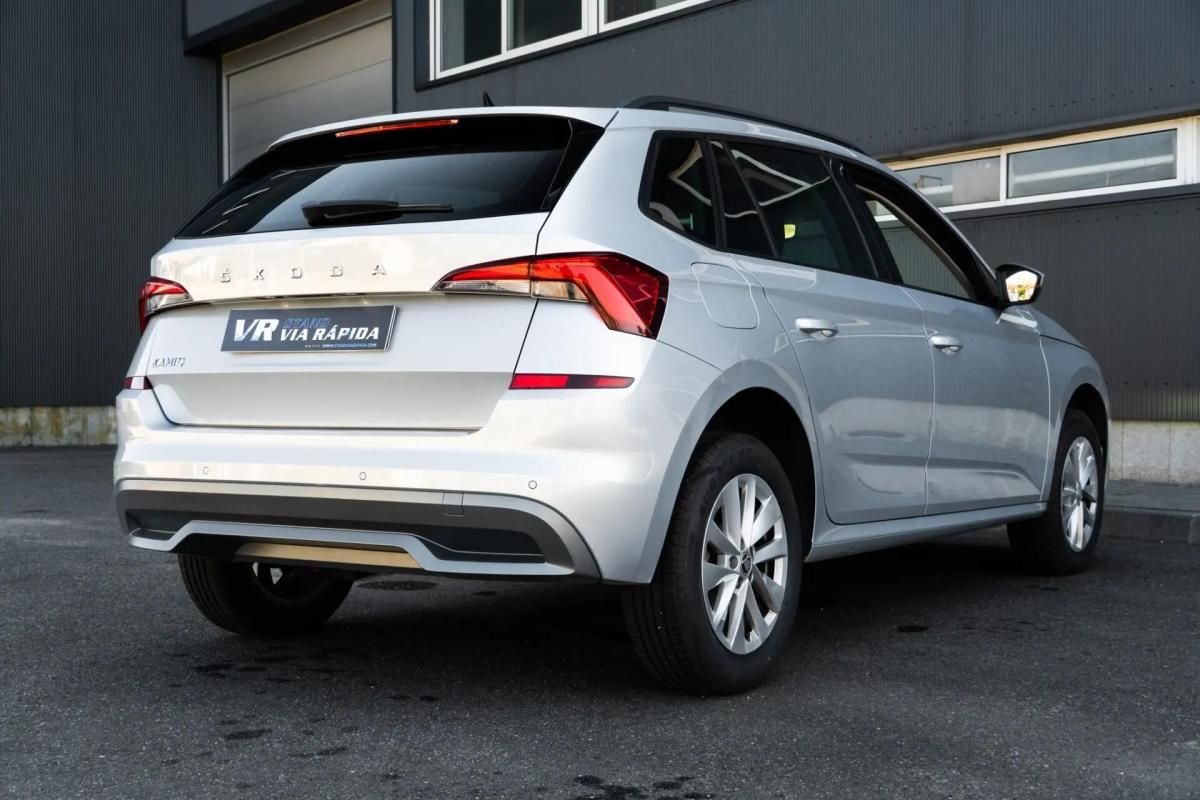 skoda-kamiq-2023-gasolina-999cc