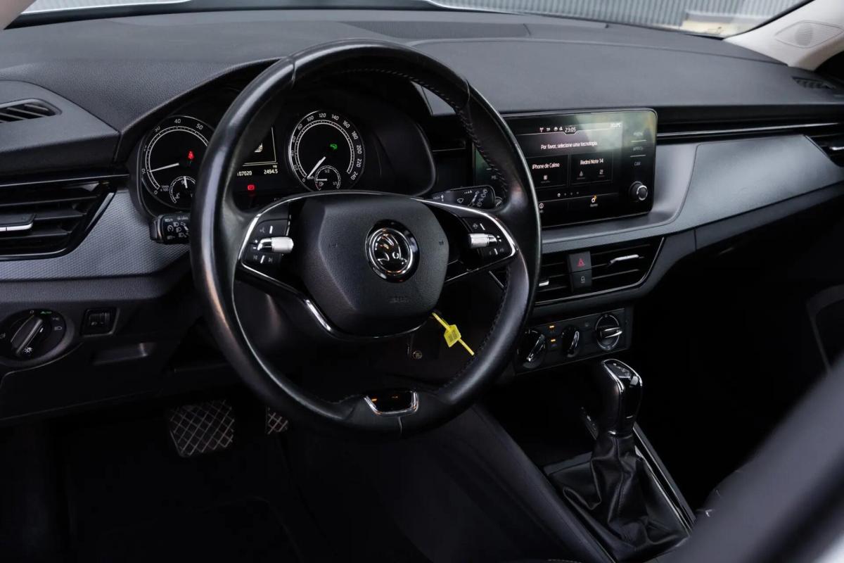 skoda-kamiq-2023-gasolina-999cc