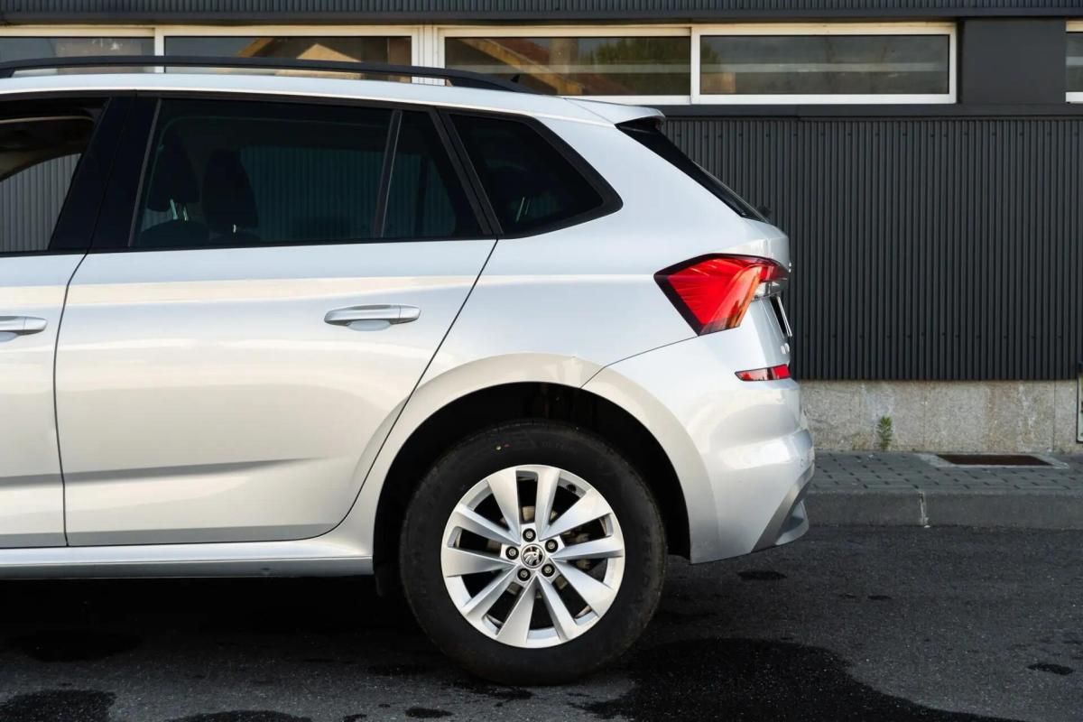 skoda-kamiq-2023-gasolina-999cc
